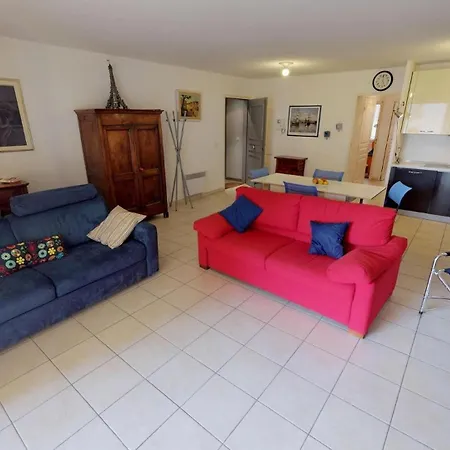 13rp - Grand 3p Plein Centre Avec Terrasse Et Parking * Menton